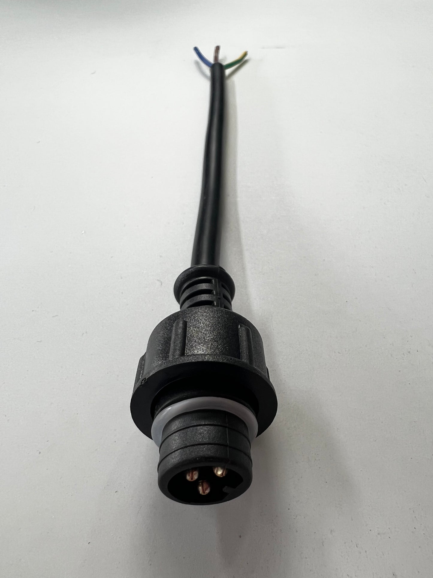 PREORDER Outdoor Rated Waterproof 3-Pin Pigtails